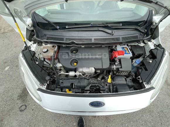 77 binde JB8 Otomobil ruhsatlı 1.6 Titanyum 95 hp   