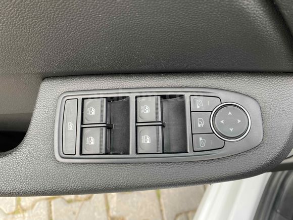 Sahibinden Renault Clio 1.0 TCe Evolution 2025 Model 
