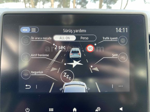 Sahibinden Renault Clio 1.0 TCe Evolution 2025 Model 