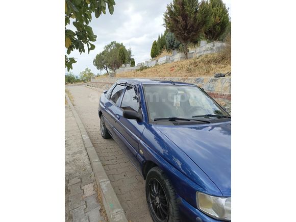 Sahibinden Ford Escort 1.6 CLX 1997 Model