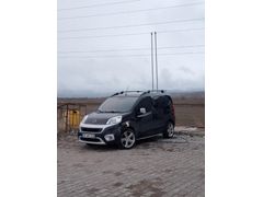 Sahibinden otomobil ruhsatlı Fiorino değişensiz