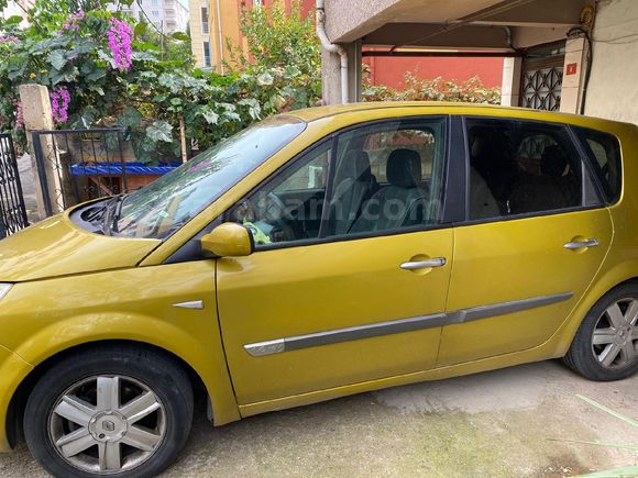 Sahibinden Renault Scenic 1.6 Dynamique 2004 Model
