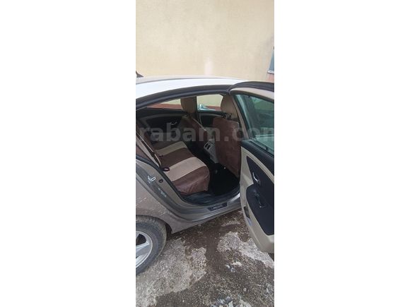 Sahibinden Renault Fluence 1.6 Expression 2010 Model