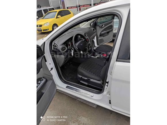 Sahibinden Ford Focus 1.6 TDCi Trend X 2011 Model 