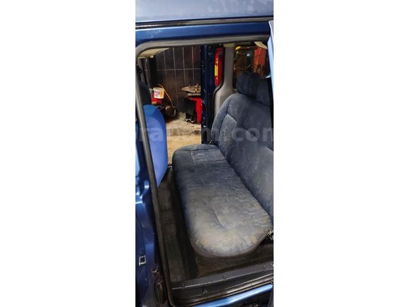 Sahibinden ACİL SATLIK Peugeot Partner 1.9 D Profil 2003 Model  290.000 km Mavi