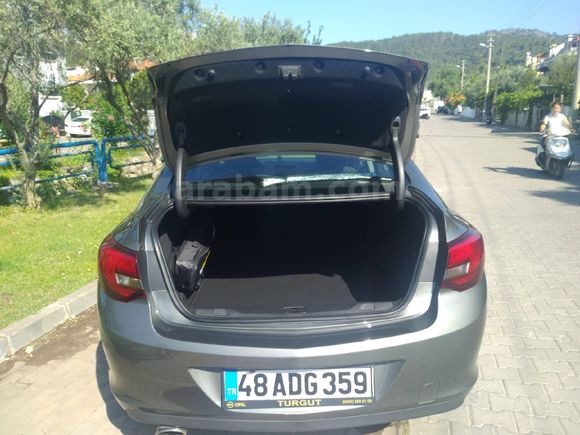 Sahibinden Opel Astra 1.4 T Edition Plus 2019 Model  43.500 km Füme