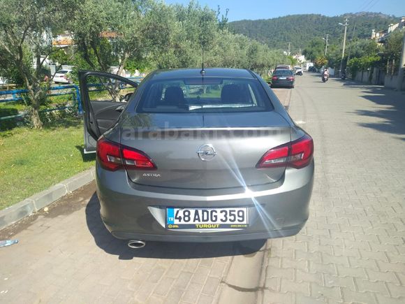 Sahibinden Opel Astra 1.4 T Edition Plus 2019 Model  43.500 km Füme