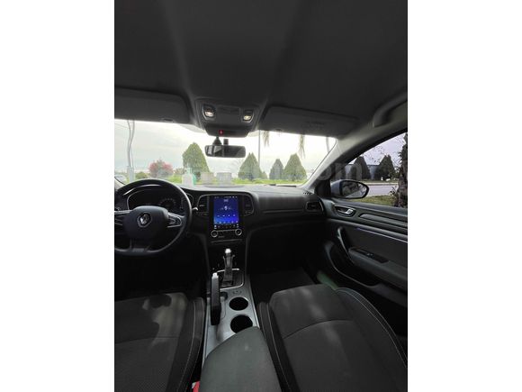 Sahibinden Renault Megane 1.3 TCe Joy 2020 Model 