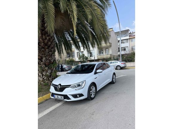 Sahibinden Renault Megane 1.3 TCe Joy 2020 Model 