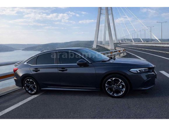 Sahibinden Honda Civic 1.5 i-VTEC Executive Plus 2023 Model 
