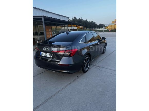 Sahibinden Honda Civic 1.5 i-VTEC Executive Plus 2023 Model 