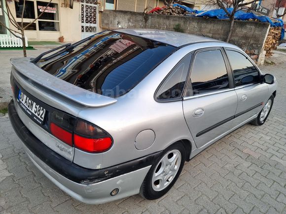 Galeriden Renault Laguna 2.0 RXT 1999 Model Tokat