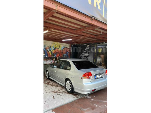 Sahibinden Honda Civic 1.6i VTEC LS 2005 Model 
