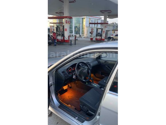 Sahibinden Honda Civic 1.6i VTEC LS 2005 Model 