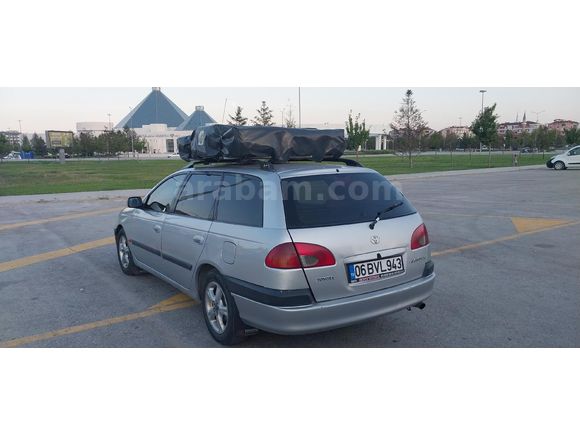 Sahibinden Toyota Avensis 2.0 Sol Extra 2000 Model  480.000 km Gri (Gümüş)