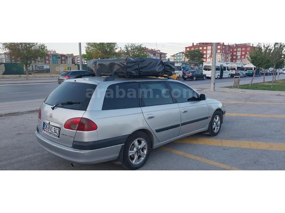 Sahibinden Toyota Avensis 2.0 Sol Extra 2000 Model  480.000 km Gri (Gümüş)