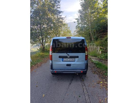 Sahibinden Fiat Doblo Combi 1.3 Multijet Active 2006 Model