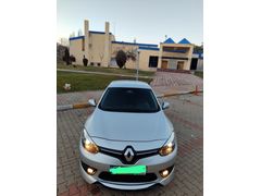 Memurdan Temiz Bakımlı Otomatik Aile Aracı