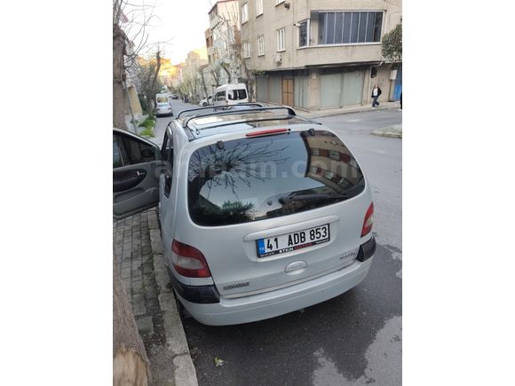 Sahibinden Renault Scenic 1.6 RXT 2002 Model