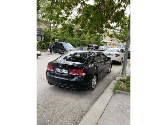 Honda Civic  değişensiz fd6