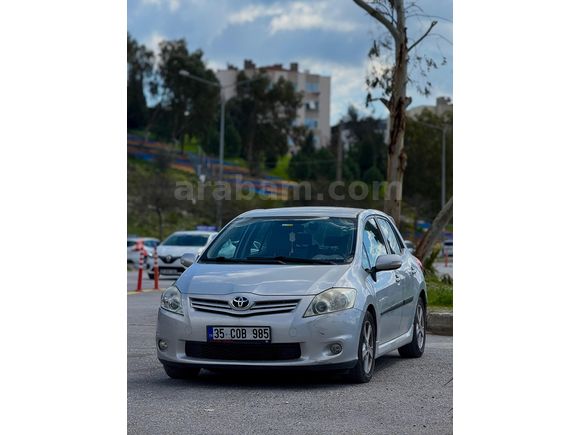 Sahibinden Toyota Auris 1.4 D-4D Comfort Extra 2012 Model 