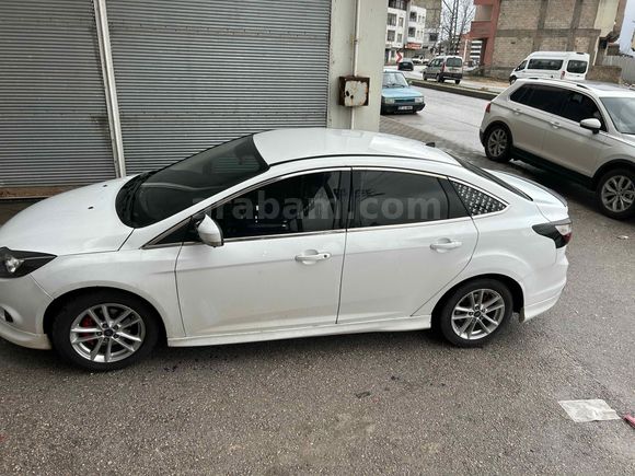 Sahibinden Ford Focus 1.6 TDCi Trend 2013 Model 
