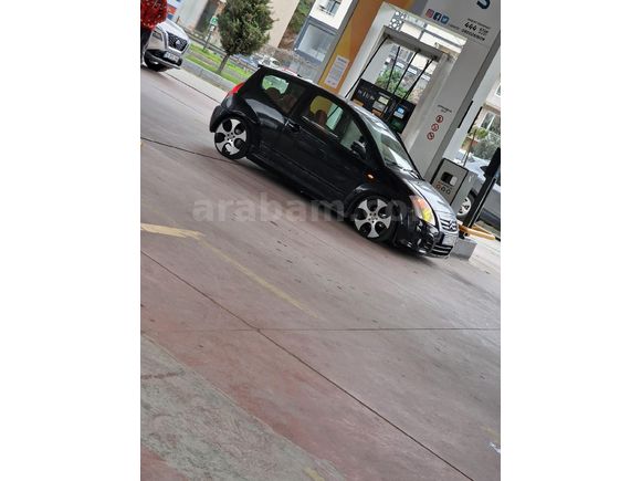 Sahibinden Citroen C2 1.4 HDi SX 2006 Model  275.000 km Siyah
