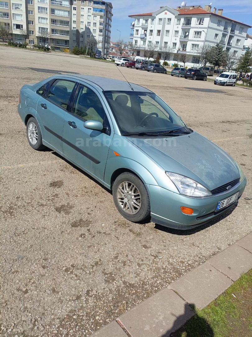 Sahibinden Ford Focus 1.6 Ghia 2001 Model Ankara 352.000 km Yeşil 4