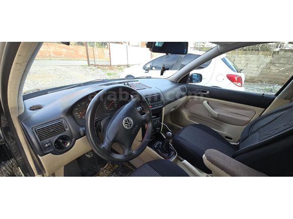 Memurdan Bakımlı Volkswagen Golf  4