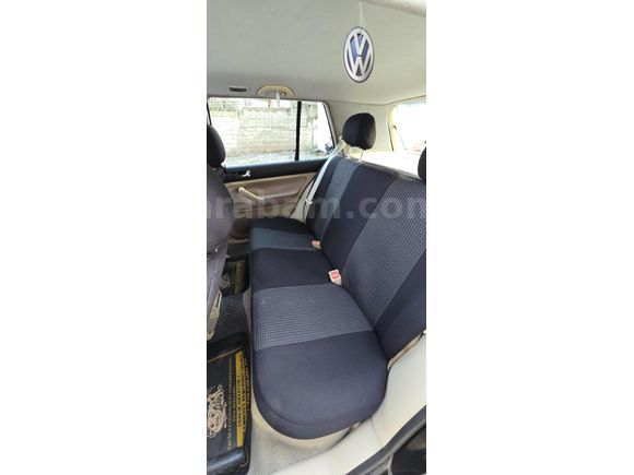 Memurdan Bakımlı Volkswagen Golf  4