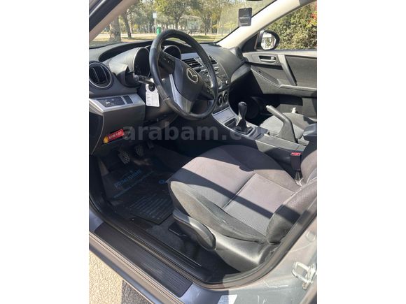 Sahibinden Mazda 3 1.6 Touring 2011 Model 