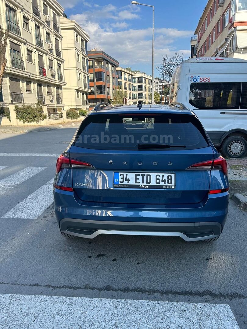 Sahibinden Skoda Kamiq 1.0 TSI Elite 2021 Model İstanbul 34.500 km Lacivert 4