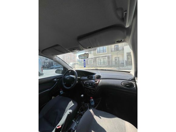 Sahibinden Ford Focus 1.6 Ghia 2001 Model 
