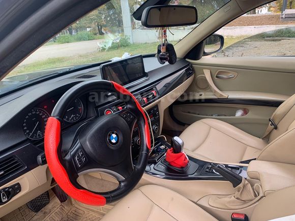 Sahibinden BMW 3 Serisi 320d Standart 2010 Model  423.000 km Siyah