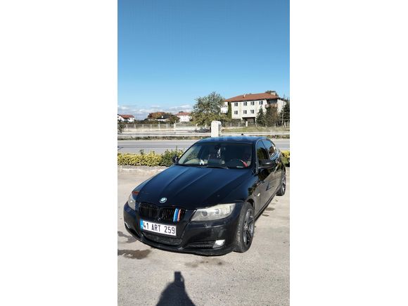 Sahibinden BMW 3 Serisi 320d Standart 2010 Model  423.000 km Siyah