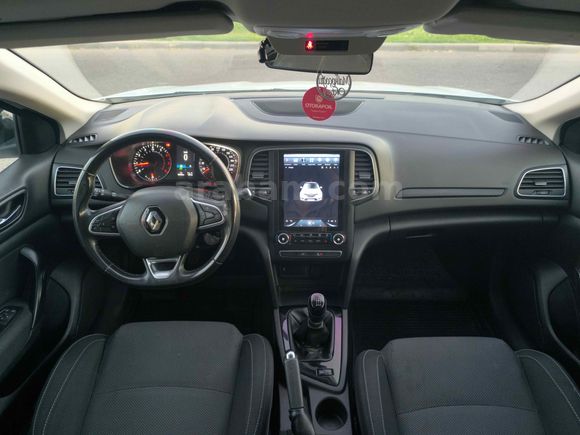 Sahibinden Renault Megane 1.3 TCe Joy 2021 Model 