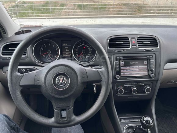 SAHİBİNDEN TEMIZ  GOLF 6