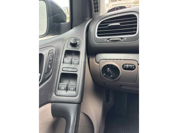 SAHİBİNDEN TEMIZ  GOLF 6