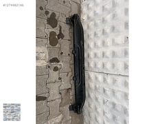 MİTSUBİSHİ L200 PİKAP ÖN TAMPON BAĞLANTI ŞASE DEMİRİ ORJİNAL