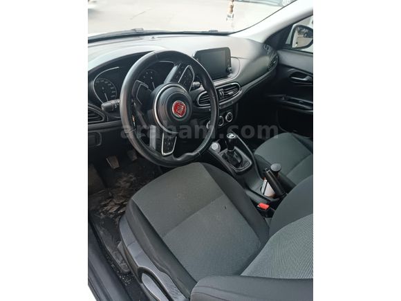 Fiat egea 1.3 Multijet Easy plus Hatasız-Boyasız-Tramersiz