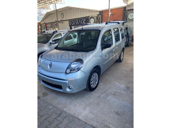 Sahibinden Renault Kangoo Multix 1.5 dCi Privilege 2012 Model