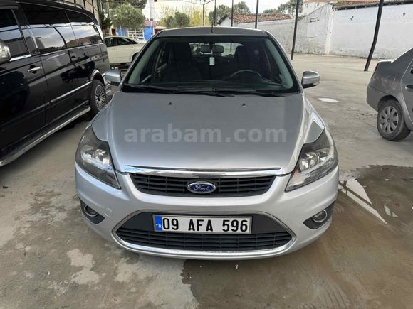 Sahibinden Ford Focus 1.6 Comfort 2011 Model  tek değişenli 