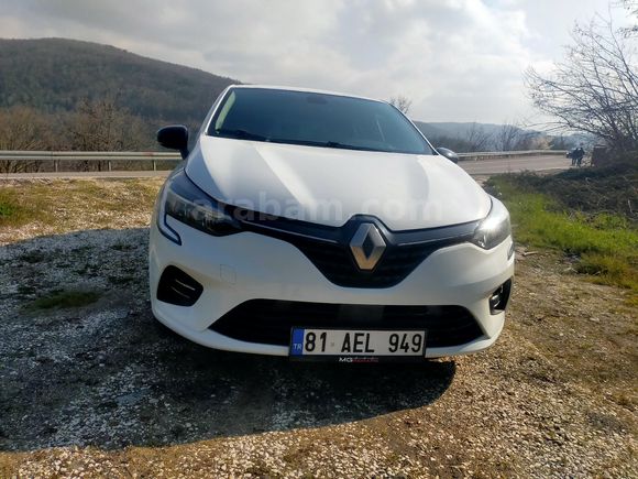 Sahibinden Renault Clio 1.0 TCe Touch 2022 Model