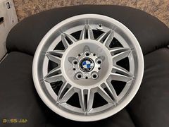 17 inç BMW E36 DOUBLE SPOKE 2 GENİŞ GÖBEK JANT SIFIR KUTU
