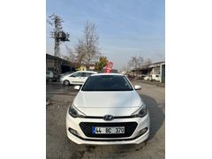 Sahibinden Hyundai i20 1.2 MPI Elite 2015 Model