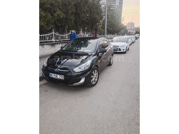 Sahibinden Hyundai Accent Blue 1.6 CRDI Mode Plus 2015 Model