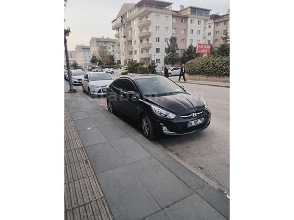 Sahibinden Hyundai Accent Blue 1.6 CRDI Mode Plus 2015 Model