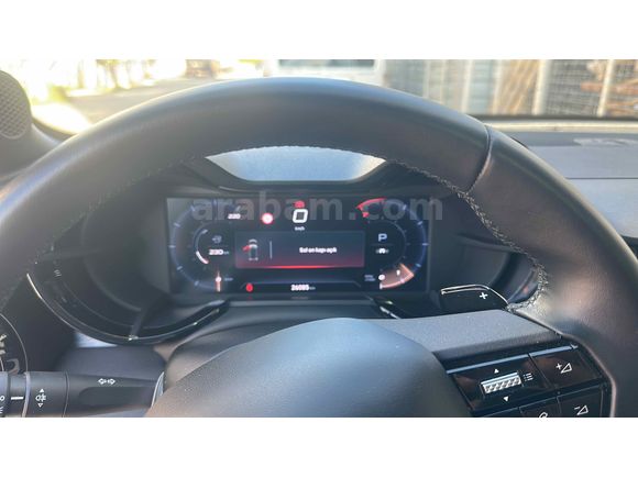 Sahibinden Alfa Romeo Junior Ibrida 1.2 speciale 2024 Model 