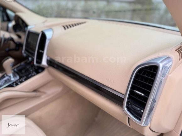 2011 PORSHE CAYENNE BAKIMLI BAYİ