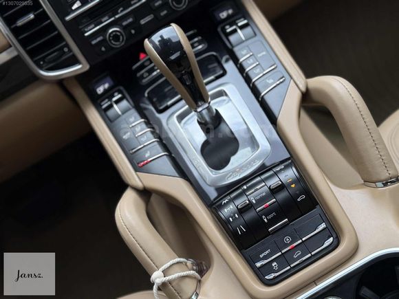 2011 PORSHE CAYENNE BAKIMLI BAYİ